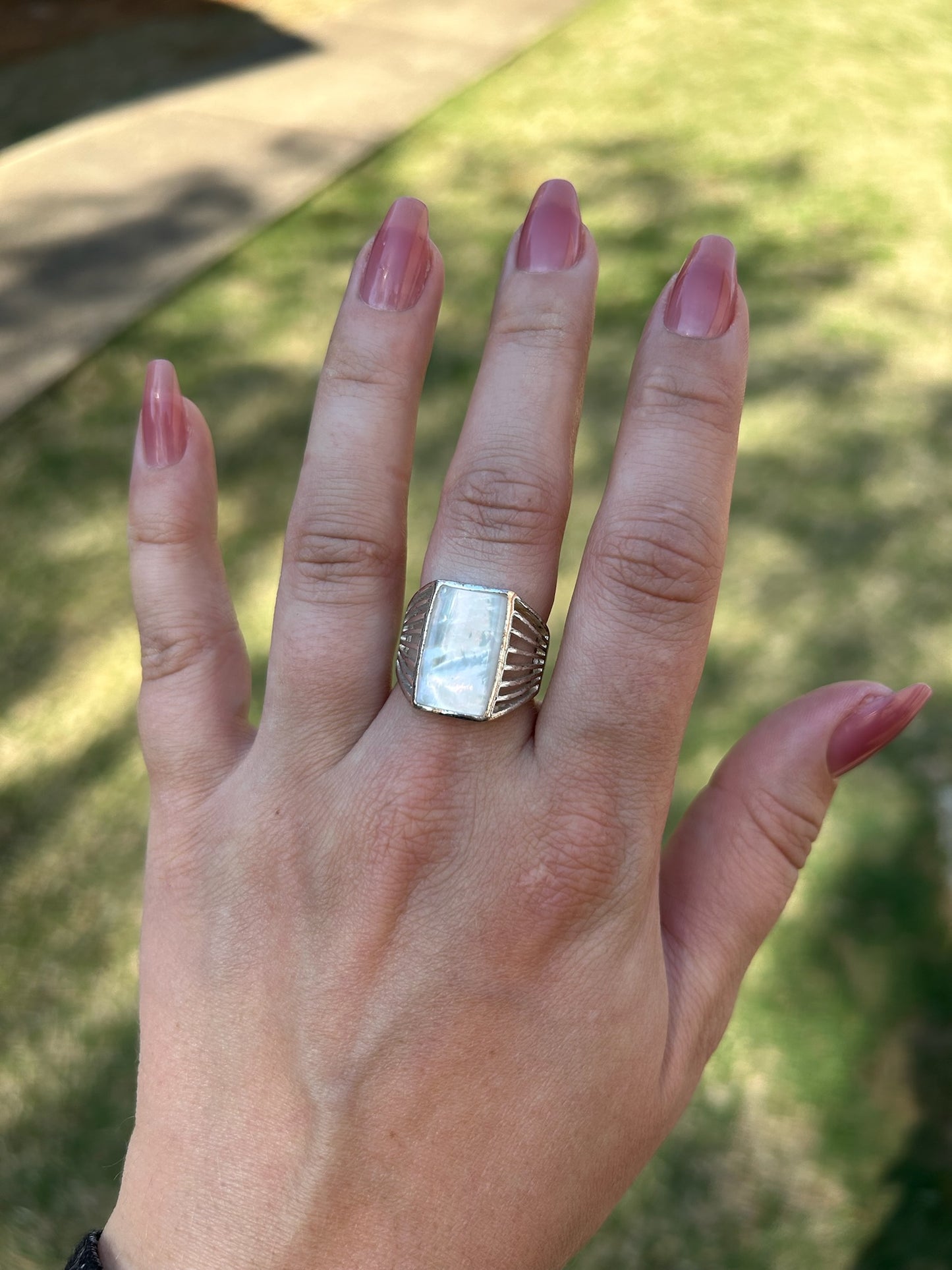 boho, boho jewelry, western apparel, western, ring, statement ring, iridescent glass centerpieces, size 8, jewelry for sale