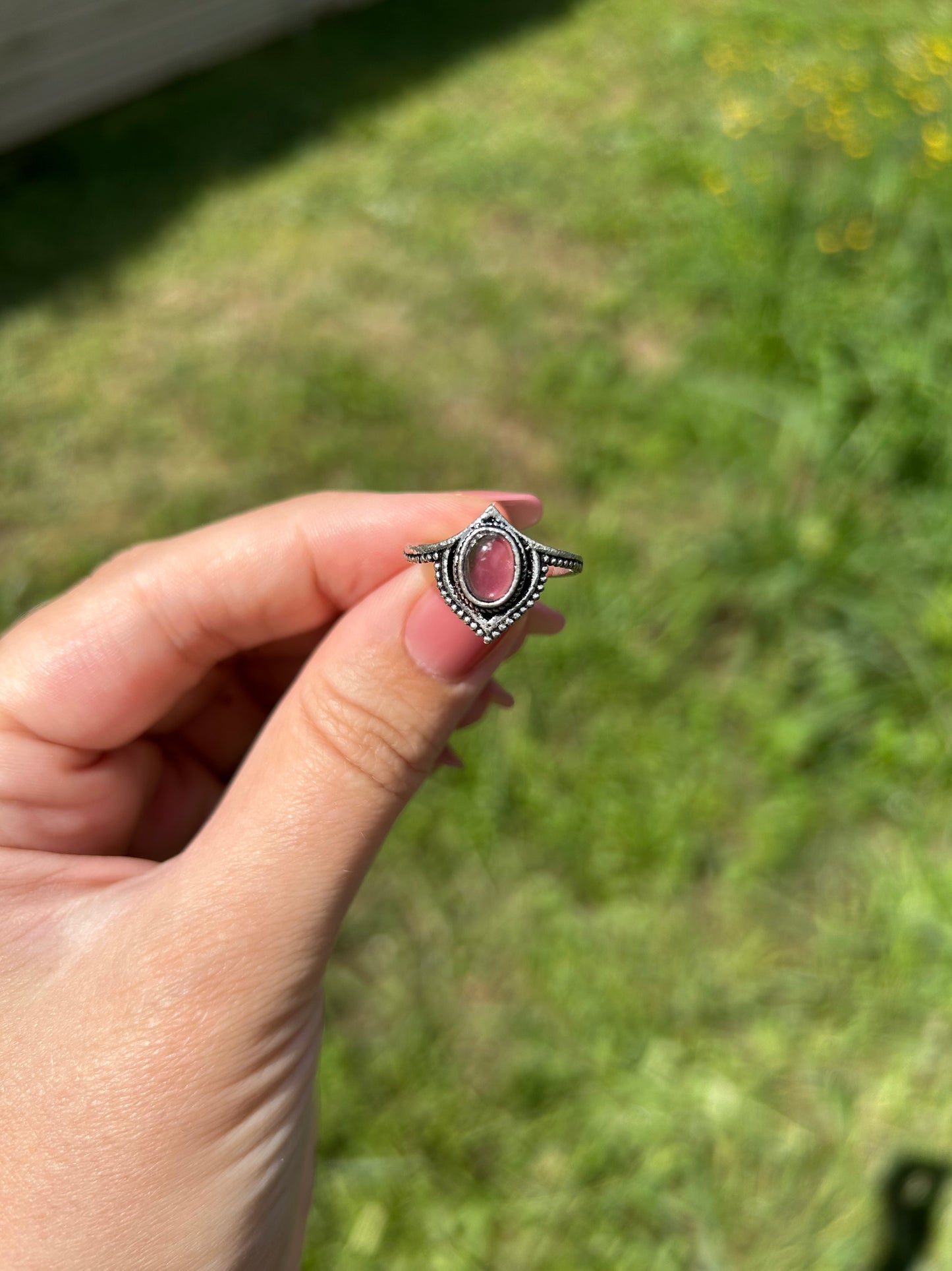 Intrigue Ring
