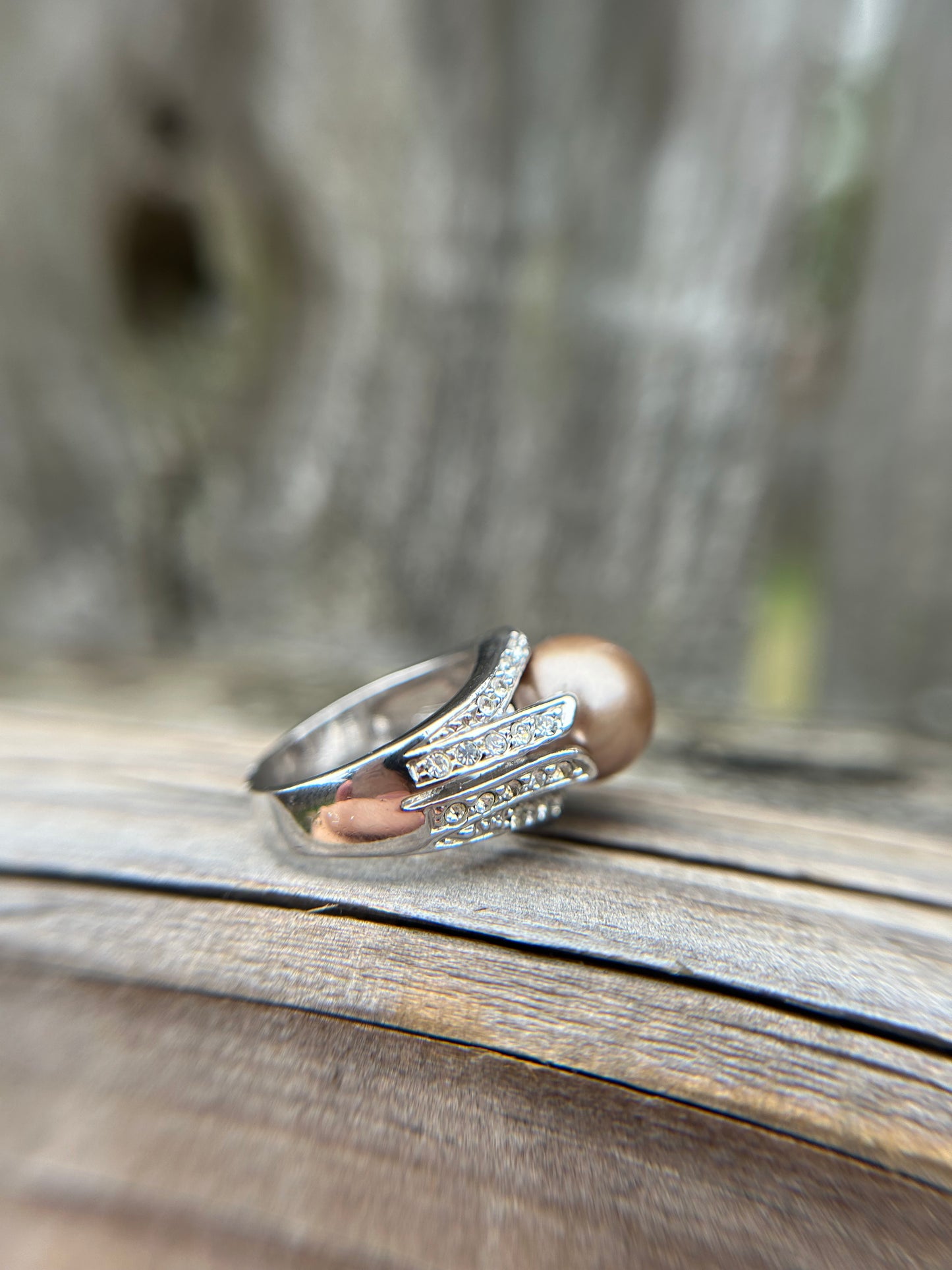 Luster Ring