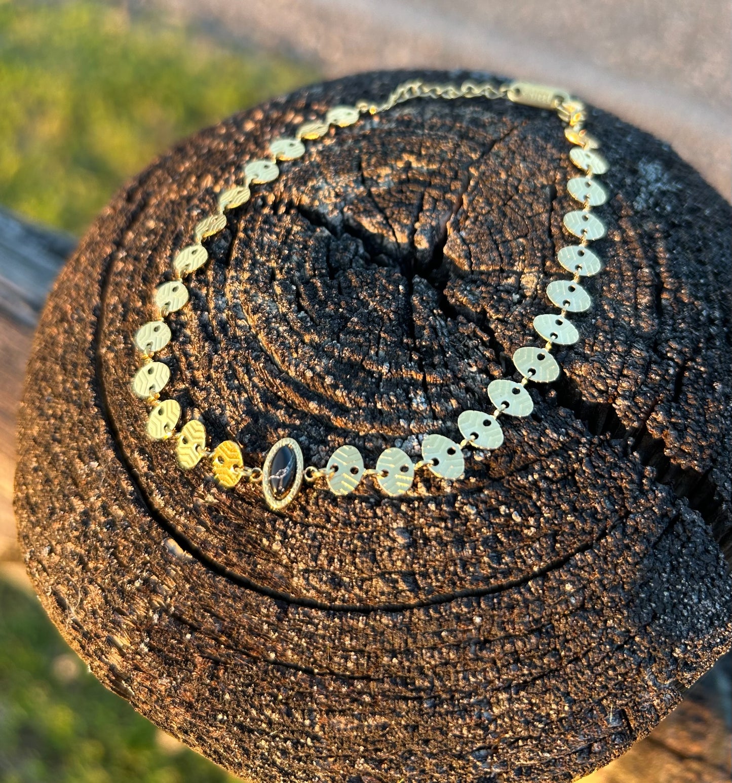 bracelet, western apparel, boho, jewelry, jewelry aesthetic, black centerpiece, gold accents