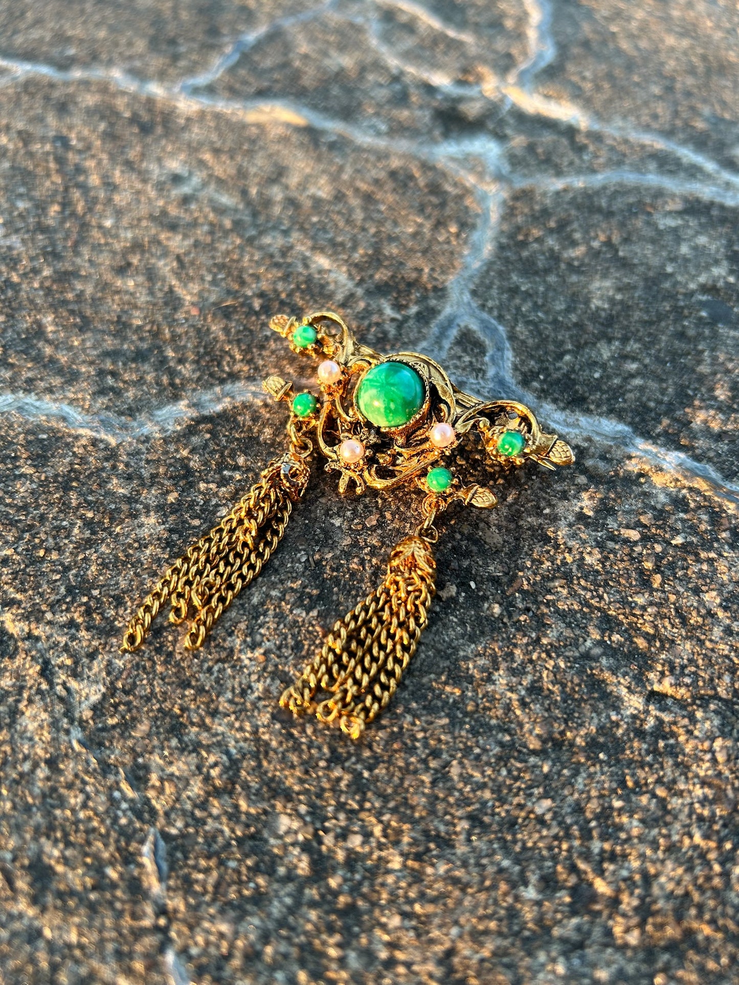 boho, boho jewelry, minimalist shopping, western apparel, western, unique jewelry, jewelry for sale, western style brooch, bohemian style brooch