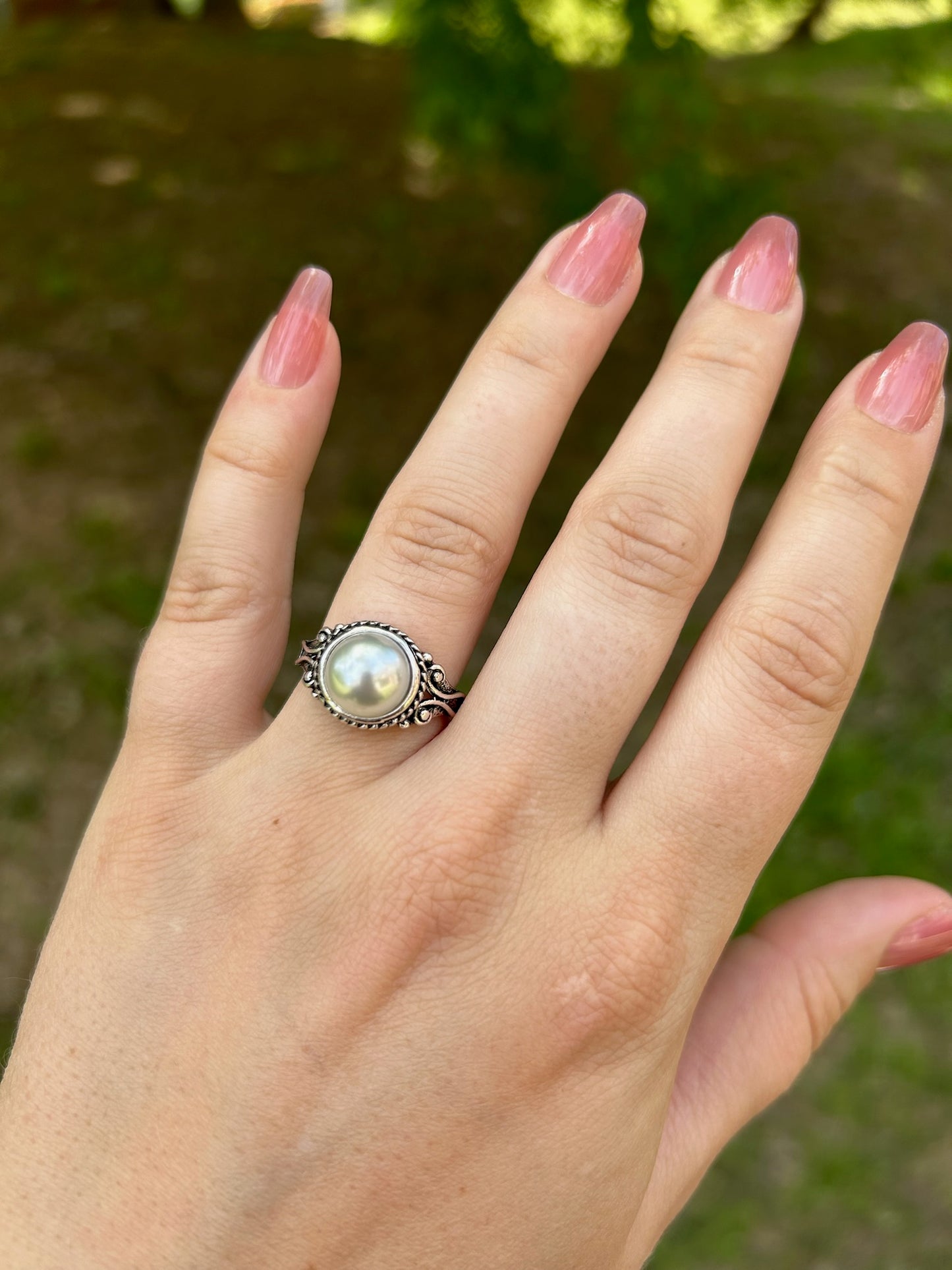boho, boho jewelry, western apparel, western, ring, statement ring, pearl colored centerpiece ring, size 7.5