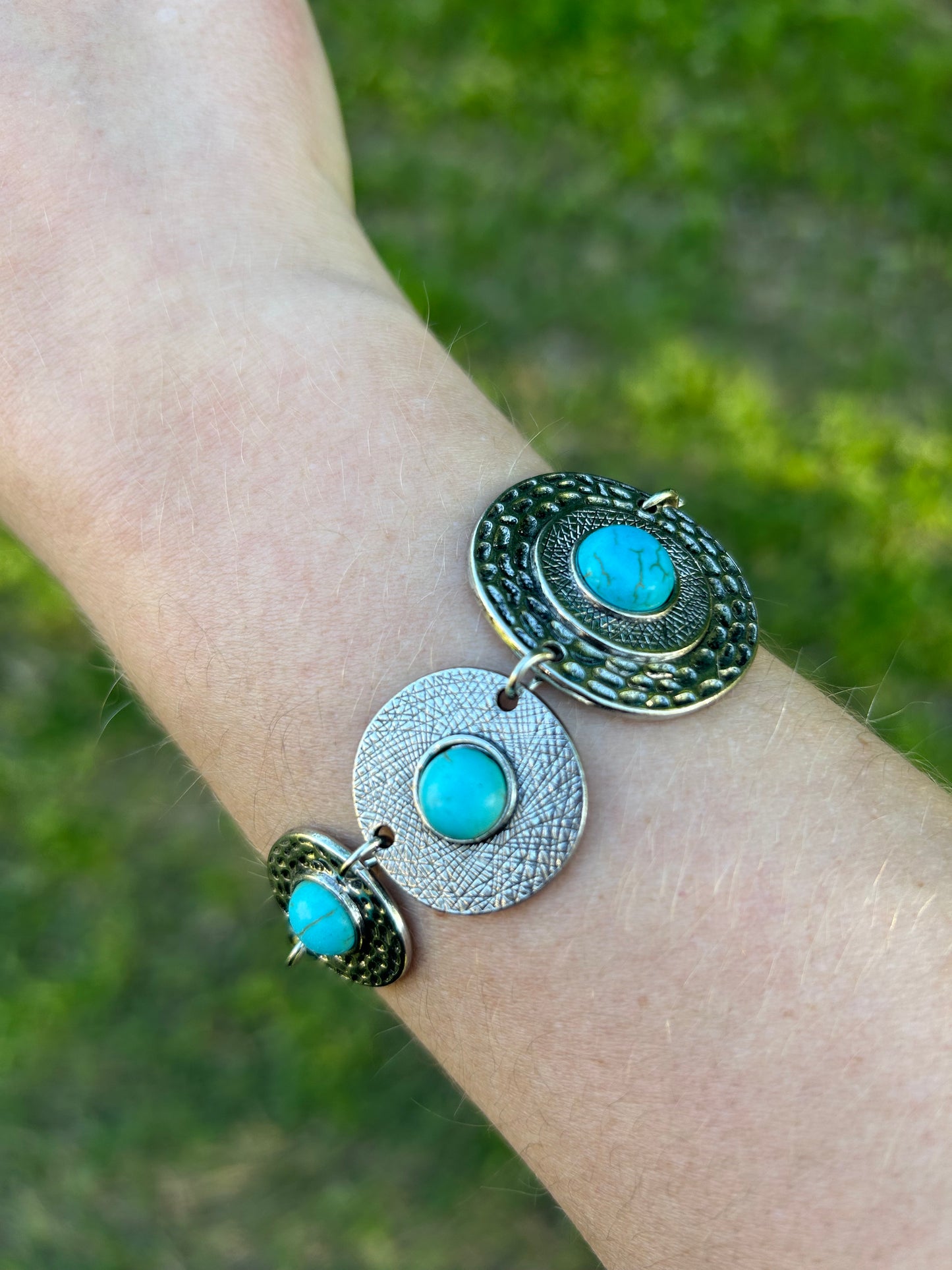 boho, boho jewelry, minimalist shopping, western apparel, western, unique jewelry, jewelry for sale, western style jewelry bracelet, bohemian style bracelet