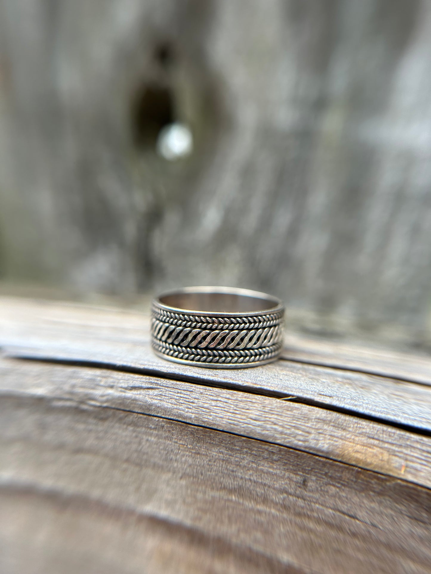 Umbral Ring