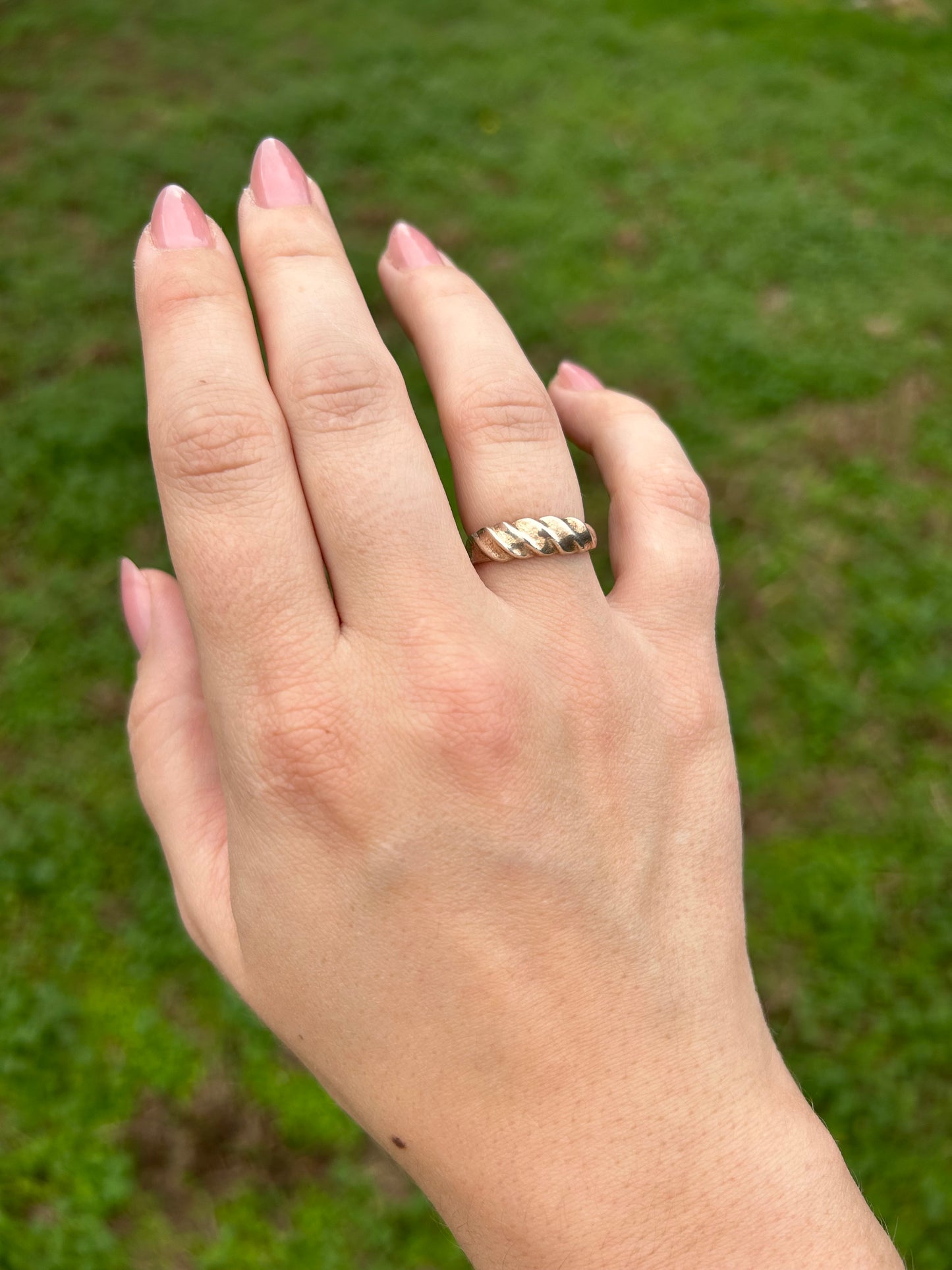 Small Croissant Ring
