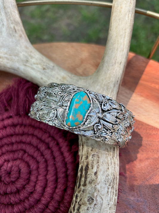 boho, boho jewelry, minimalist shopping, western apparel, western, unique jewelry, jewelry for sale, western style cuff, bohemian style cuff