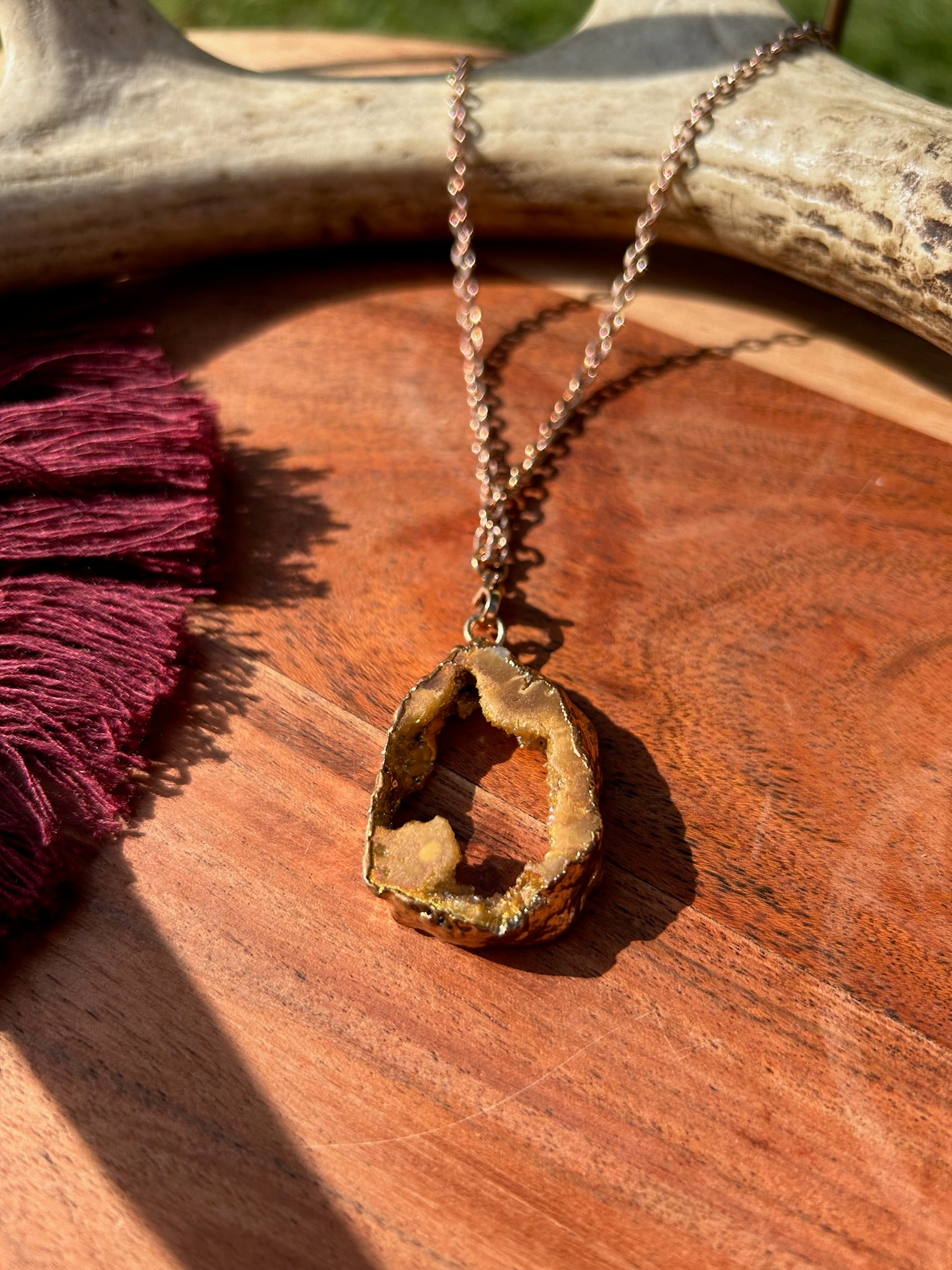 exquisite jewelry, estate jewelry, western apparel, boho, jewelry, jewelry aesthetic, modern necklace, necklace, geode necklace, fringe necklace, unique jewelry