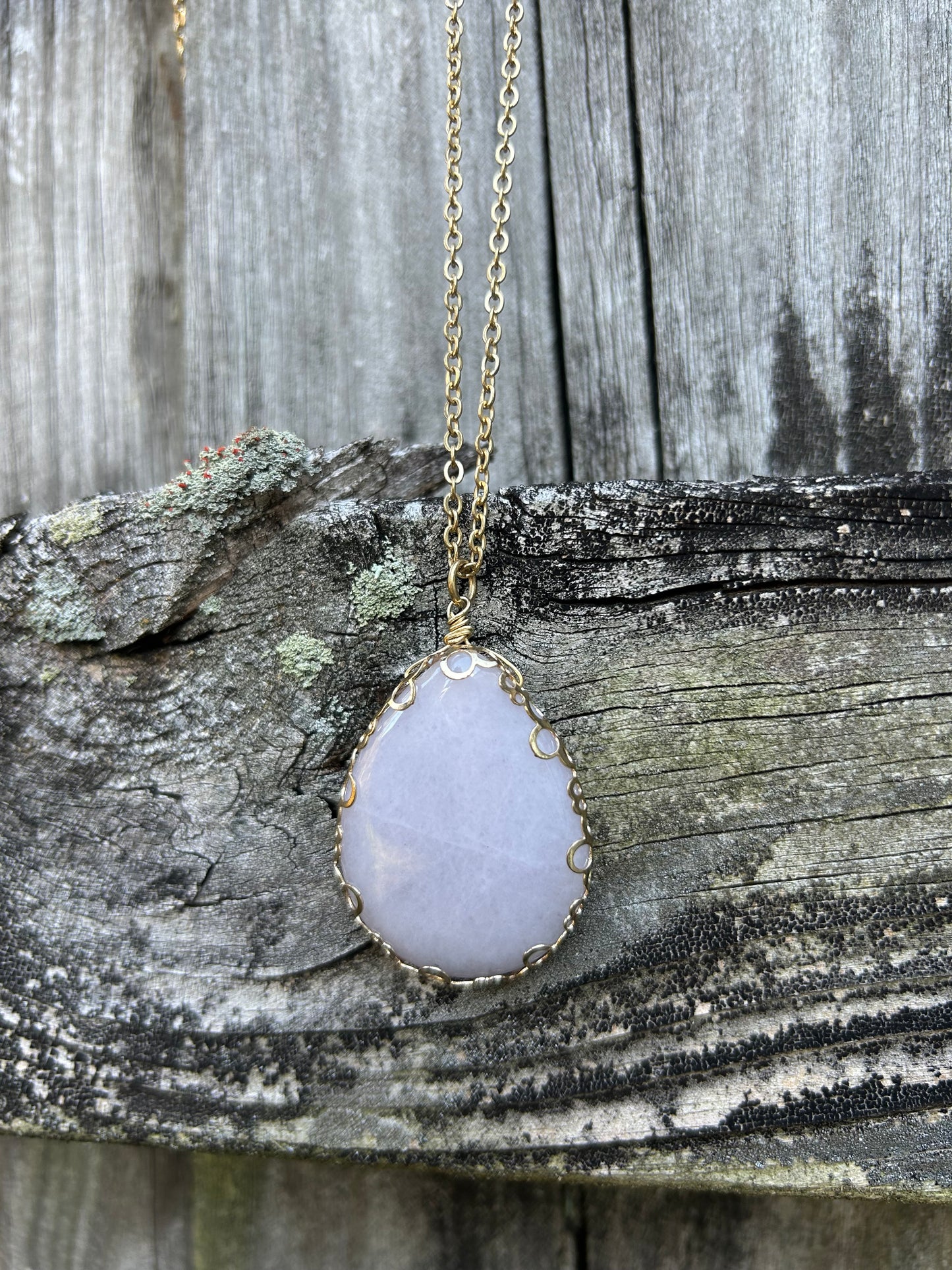 Frosted Dew Necklace