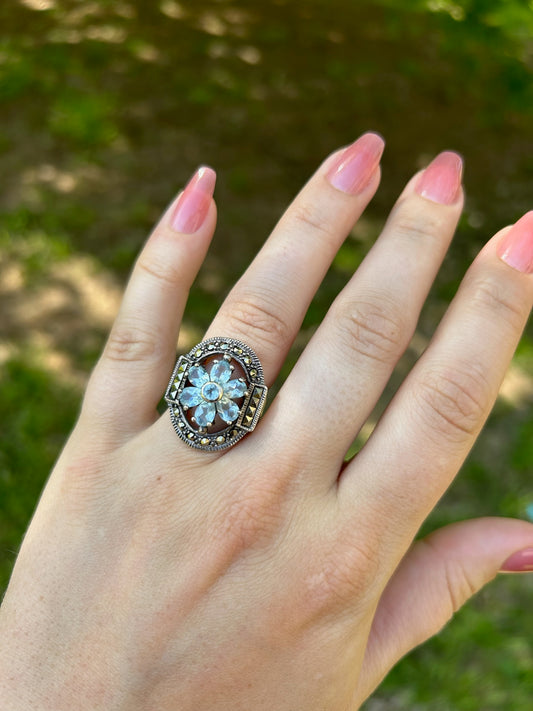 boho, boho jewelry, western apparel, western, ring, statement ring, sterling ring, sterling silver jewelry, size 6, crystal colored centerpiece ring