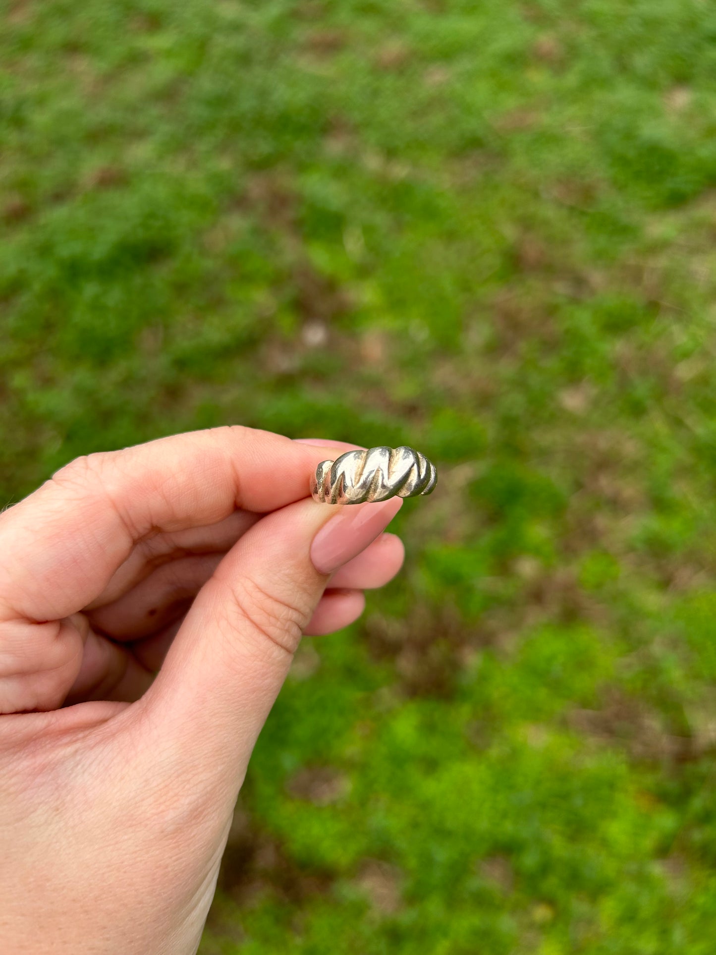 Large Croissant Ring