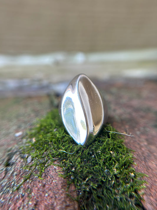 Vintage Platinum Ring